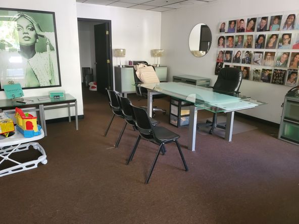 FOR LEASE BY OWNER. LONG OR SHORT TERM LEASE.